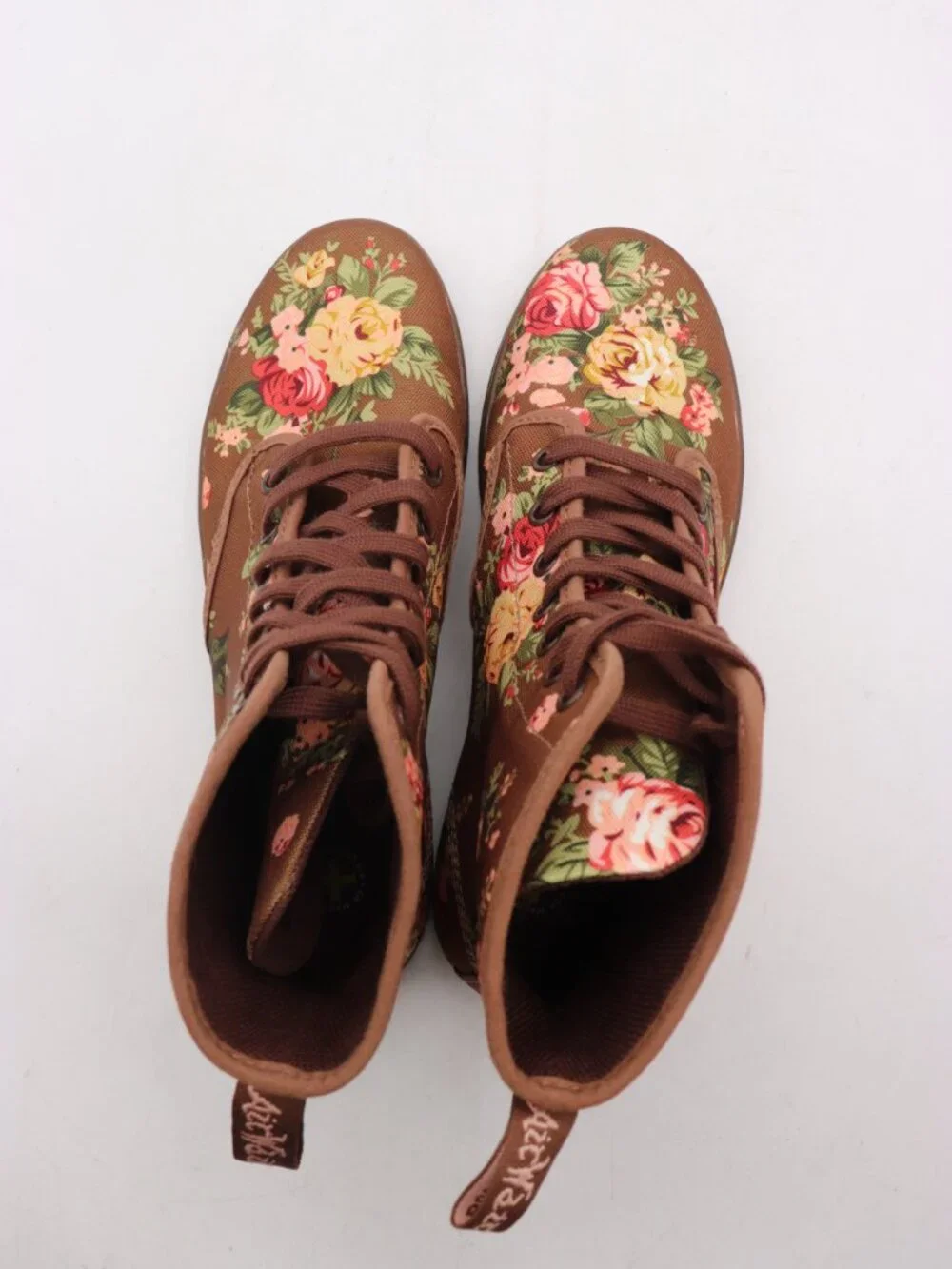 Doc Dr Martens Shoreditch Women’s Size 8 AirWare Floral Canvas Lace Up Boots
